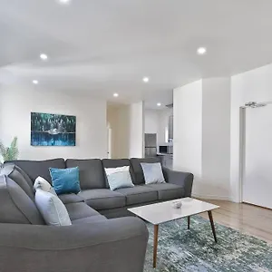 Stanley Suites Apartment